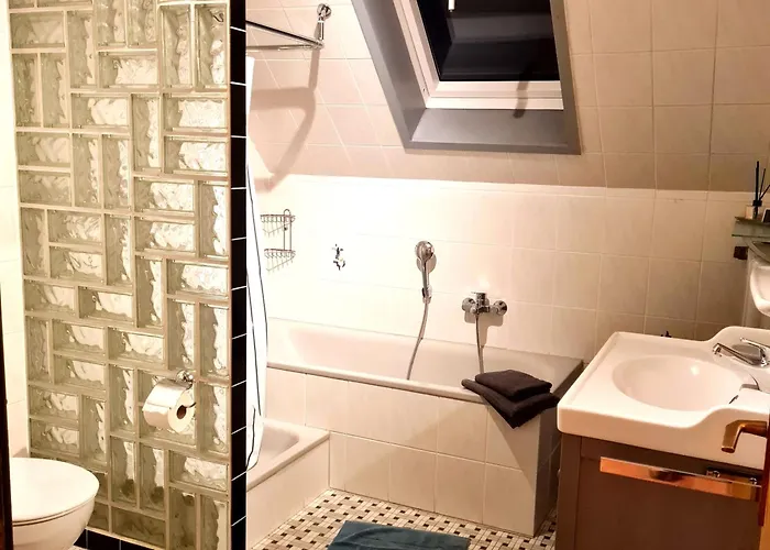 Comfort Palace Апартаменты *